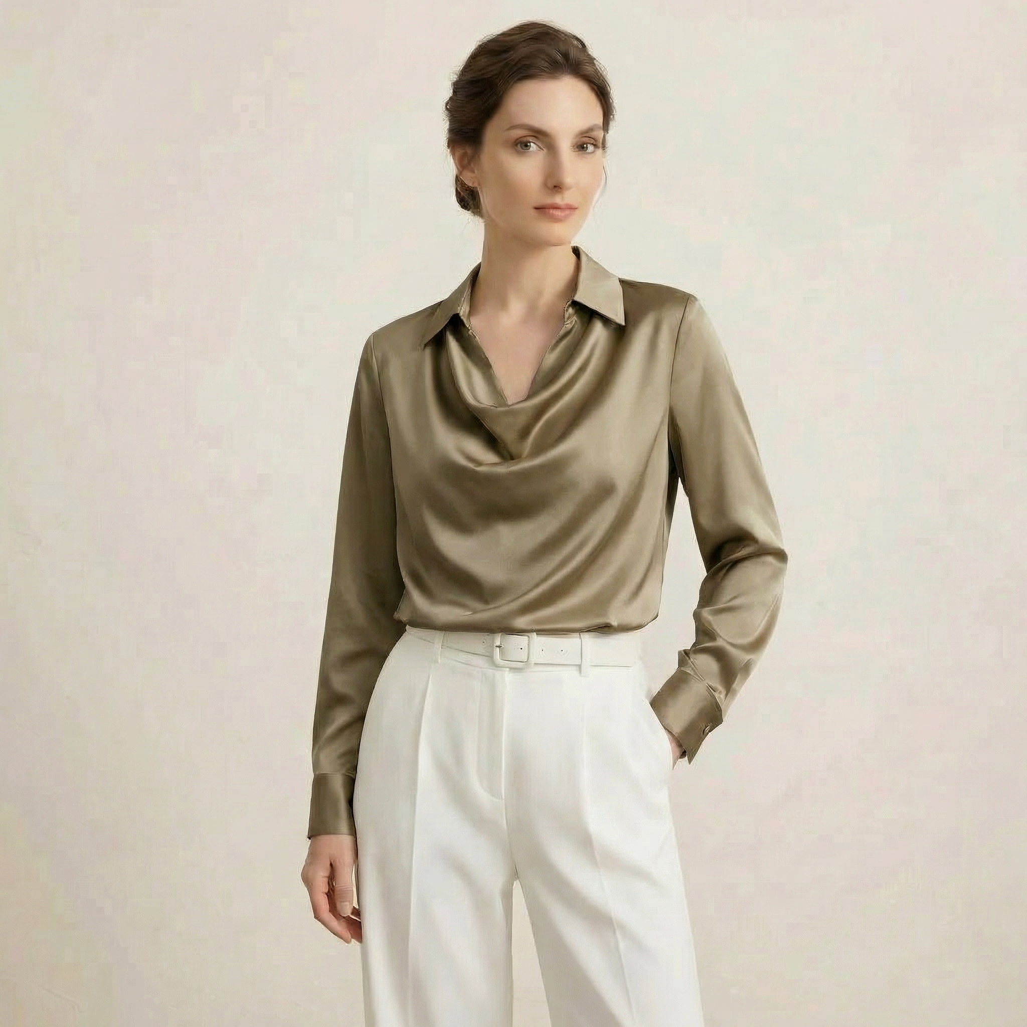 Blusa de Manga Longa de Cetim