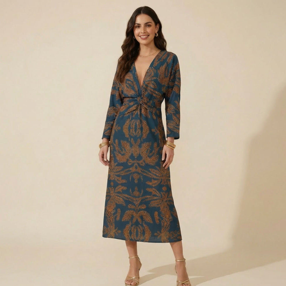 Vestido Artístico Decote V – Manga 3/4