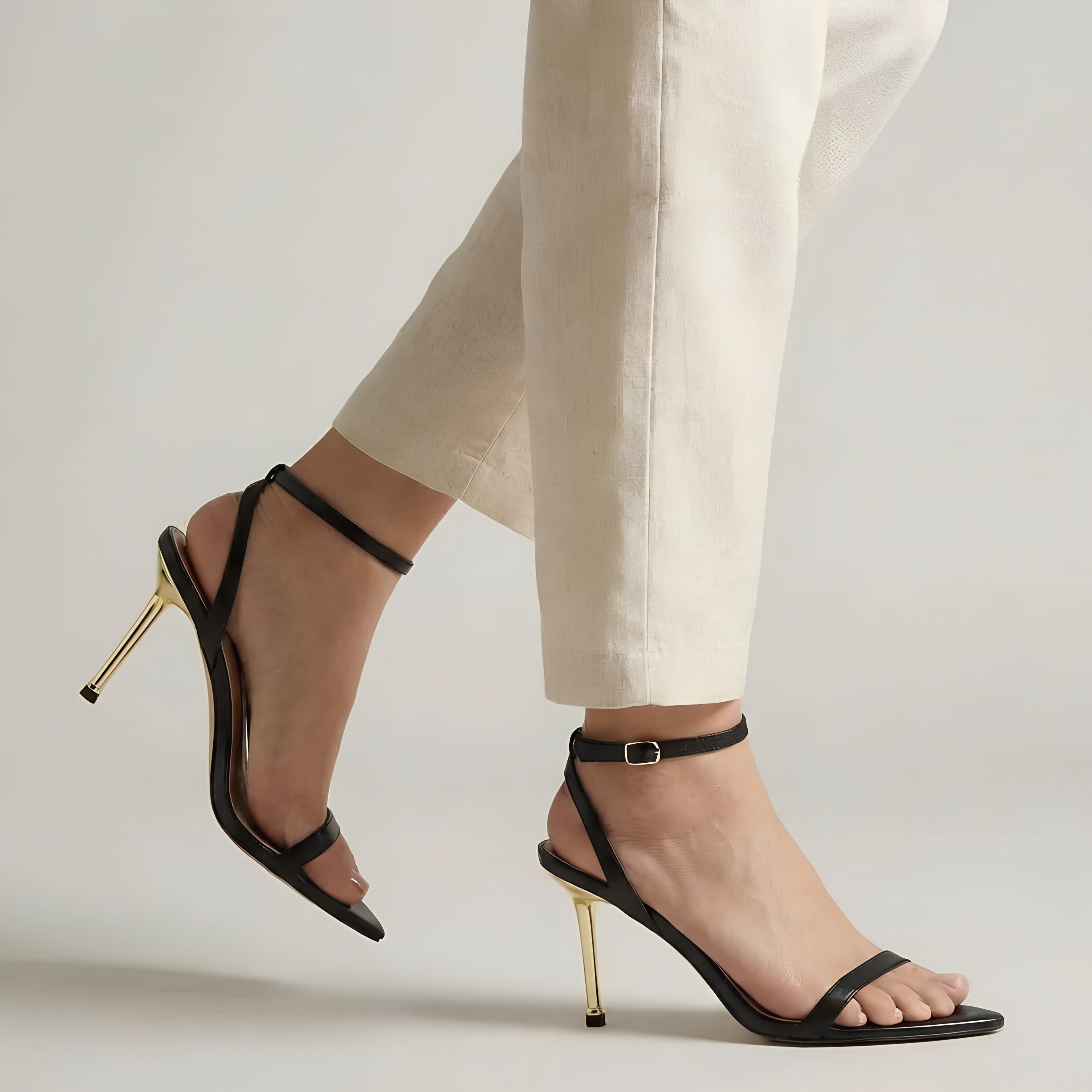 Sandálias Stiletto Elegantes de Salto Alto