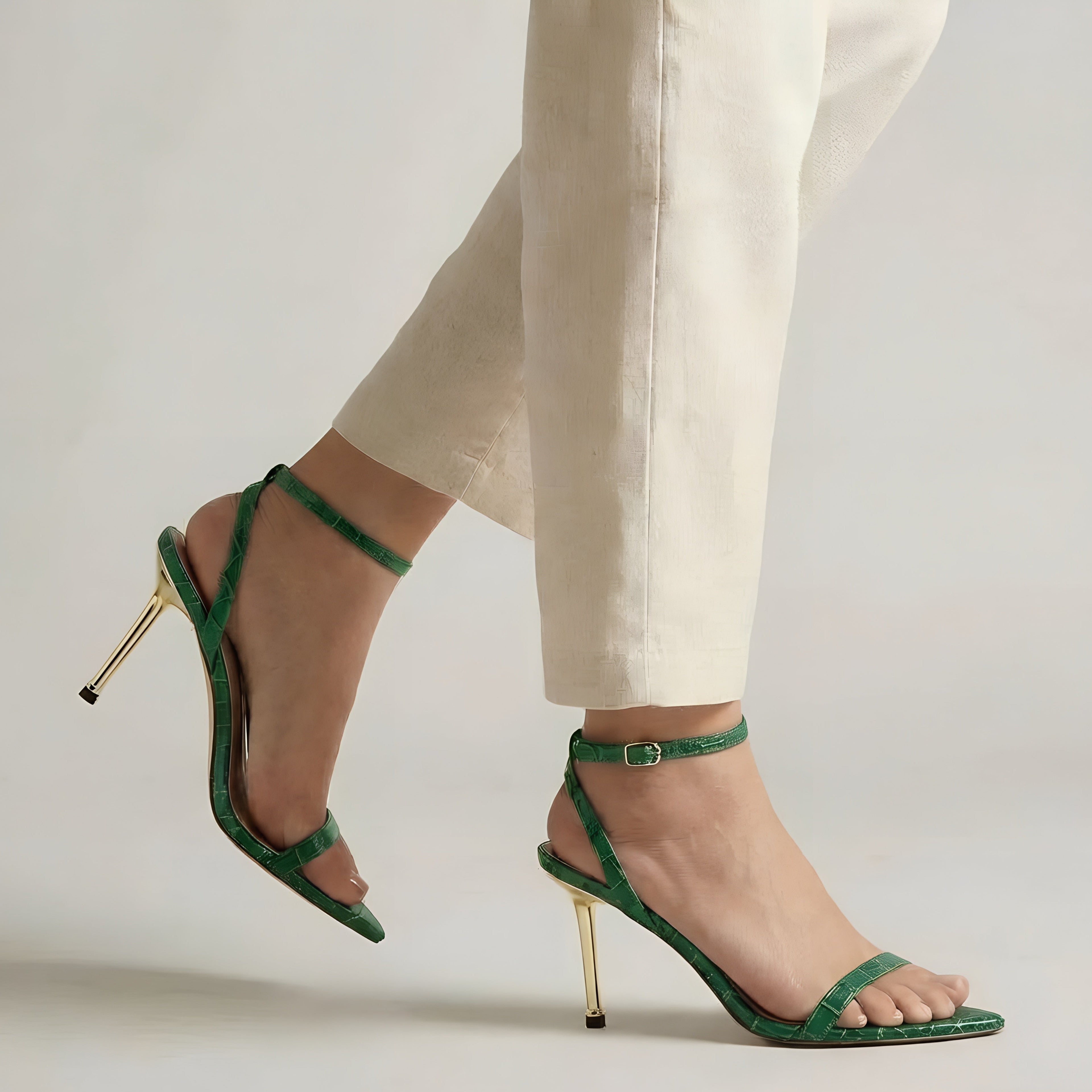 Sandálias Stiletto Elegantes de Salto Alto